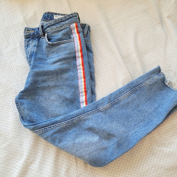 SOLD - Picture 5 of 6